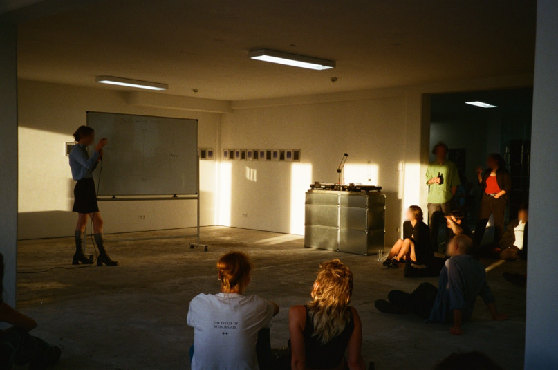 pluche74 verbouwde kantoorgalerij 16