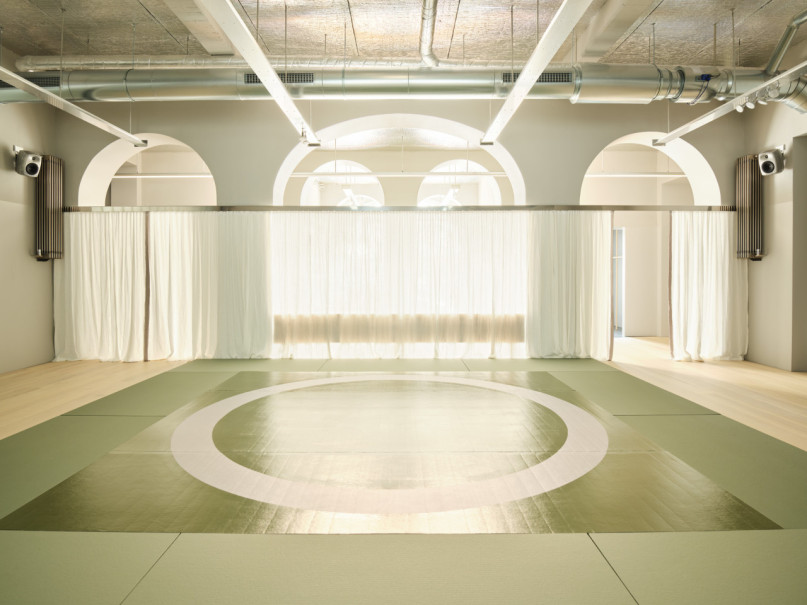 plush74 design sports studio 1