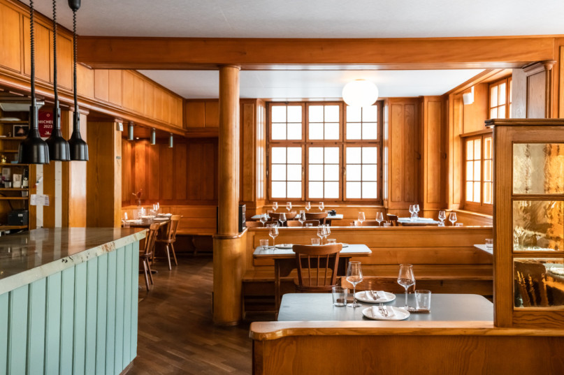 plush74 downtown tavern 15