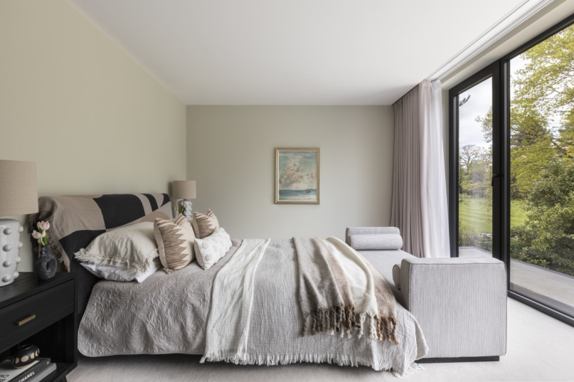 plush74 esher location house 23