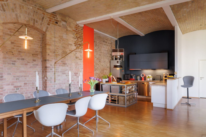 plush74 factory courtyard loft 14