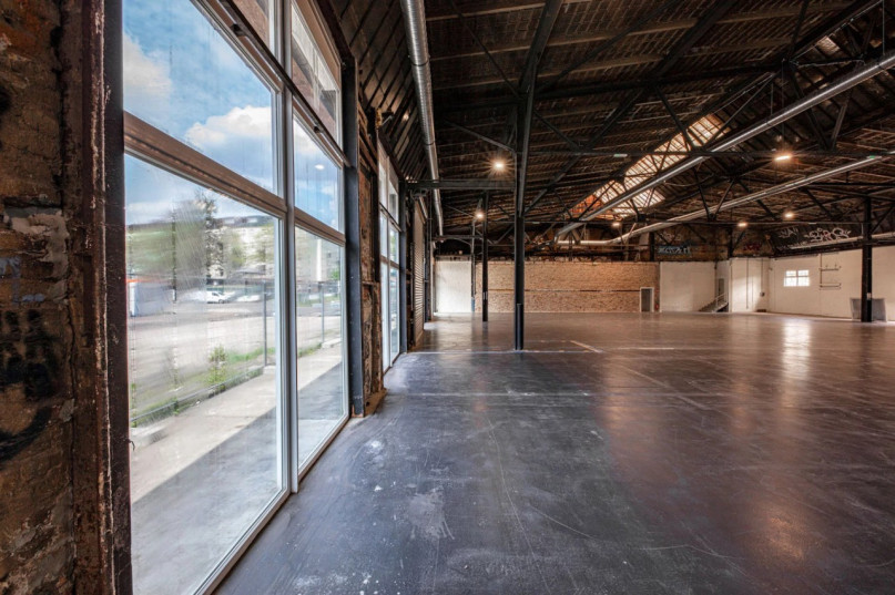 plush74 film photo event location germany berlin industrial hall 5