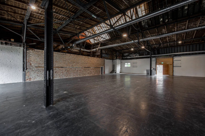 plush74 film photo event location germany berlin industrial hall 7