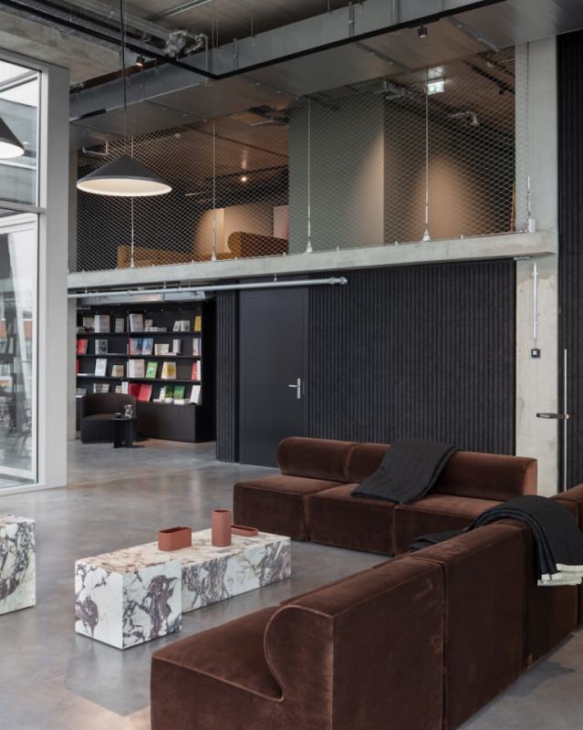 plush74 film foto event location deutschland münchen rooftop kitchen sports suite 14