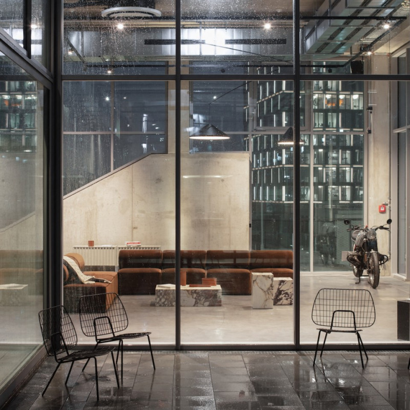 plush74 film foto event location deutschland münchen rooftop kitchen sports suite 8