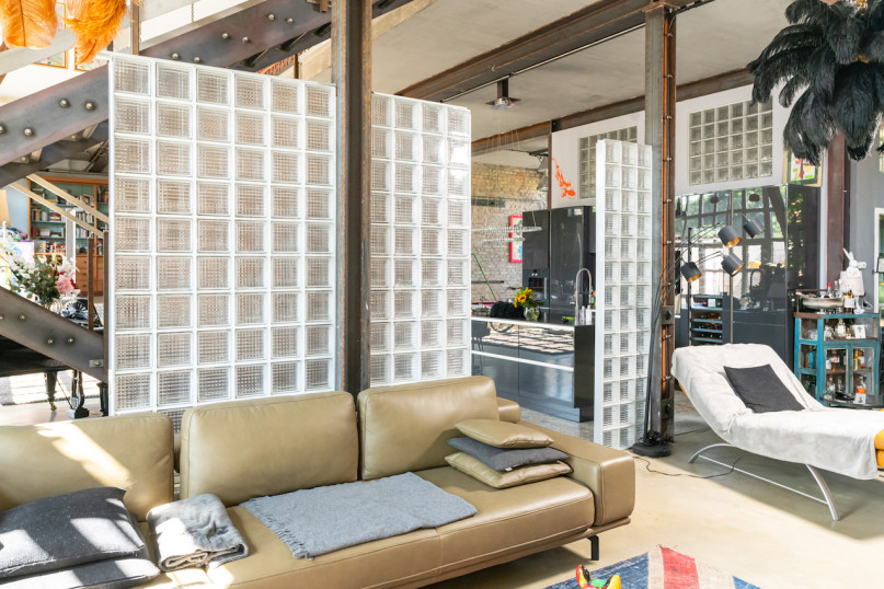 pluche74 film foto schieten locatie scouting schuur natuur platteland loft appartement13