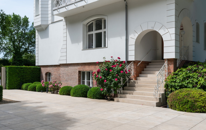 Plüsch74 Film Fotoshooting Location Scouting Scheune Pool Haus Wohnung29