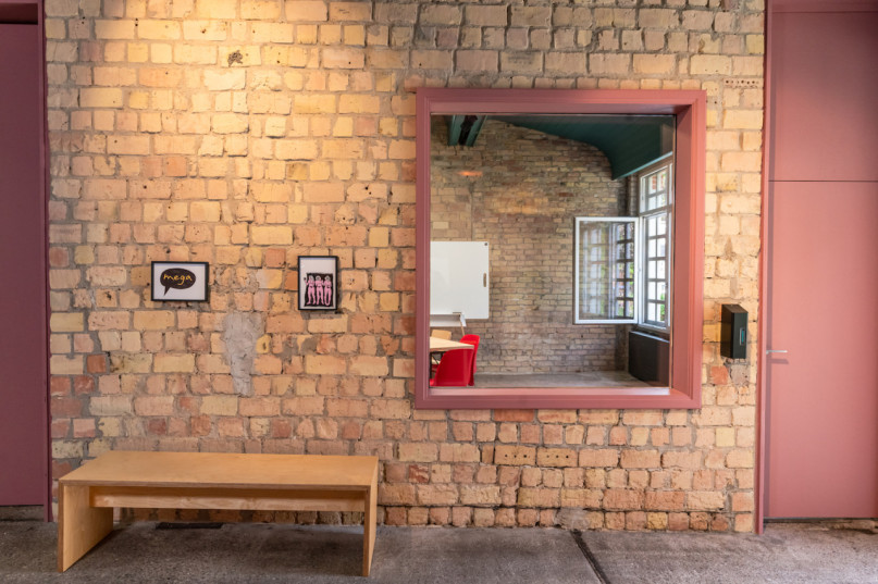 plush74 film photo shooting location scouting berlin event space bricks venue25