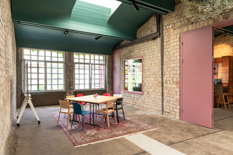 plush74 film photo shooting location scouting berlin event space bricks venue3