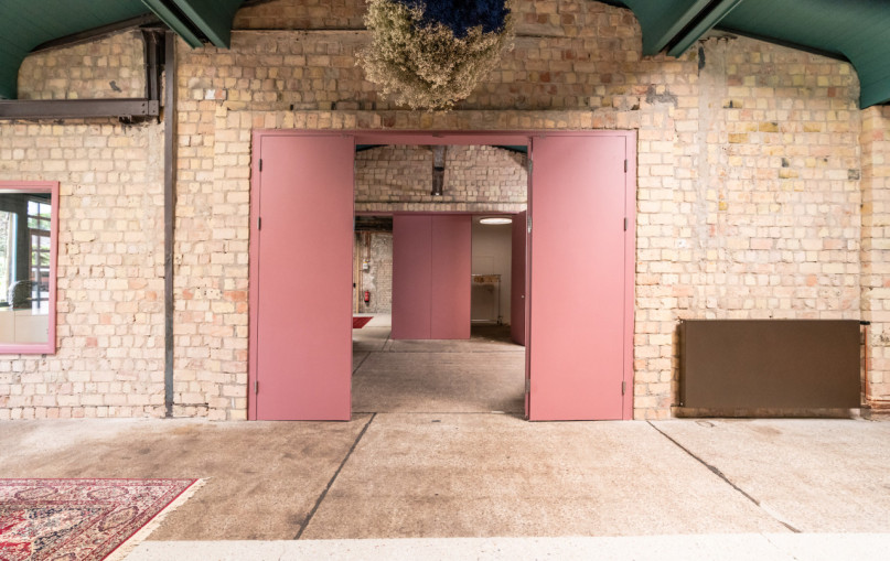 plush74 film photo shooting location scouting berlin event space bricks venue9