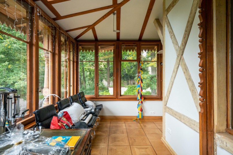 plush74 film photo shooting location scouting castle villa potsdam garden68