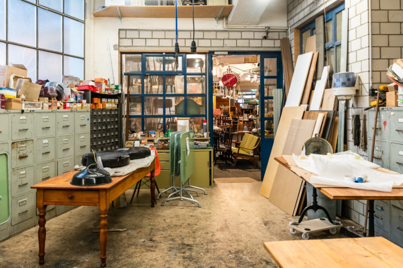 plush74 furniture restoration workshop 4 (1)