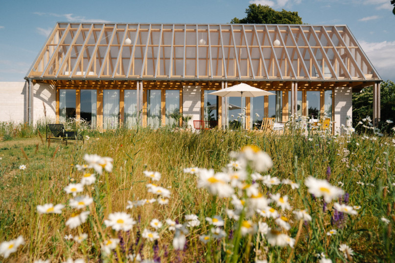 plush74 glass house 39