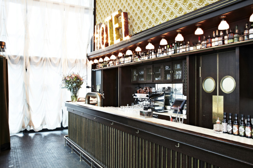 plush74 high rise bar zurich 1