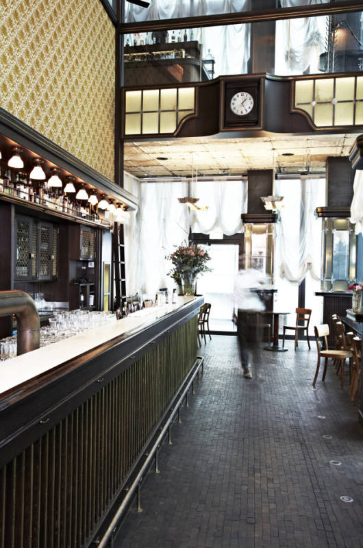 plush74 high rise bar zurich 5