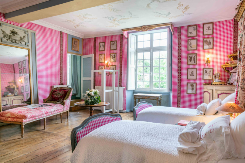 plush74 historic french chcteau in auge 54