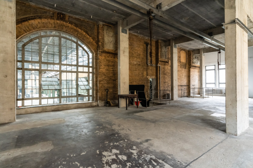 plush74 history hall berlin 45