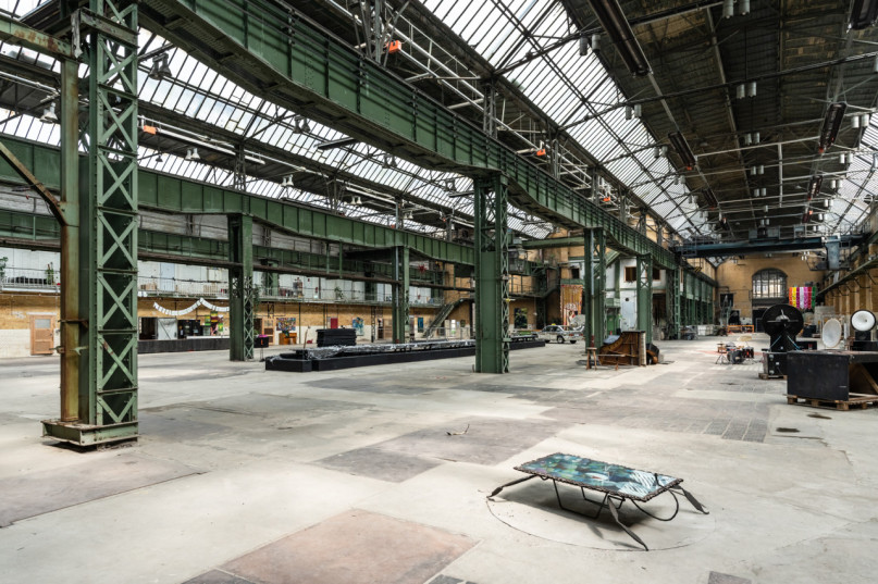 plush74 history hall berlin 76