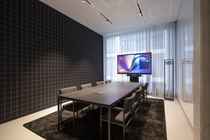 plush74 house of communication 4