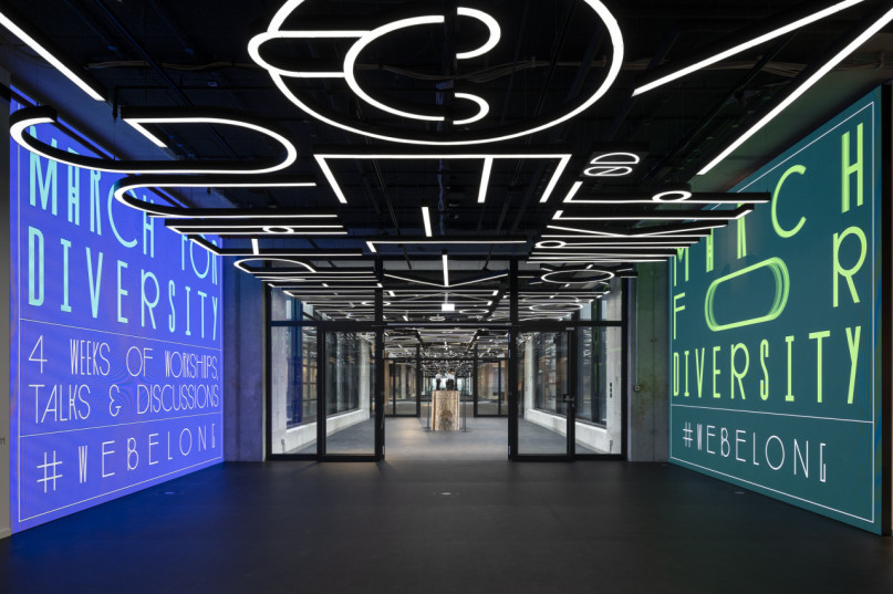 plush74 house of communication 5