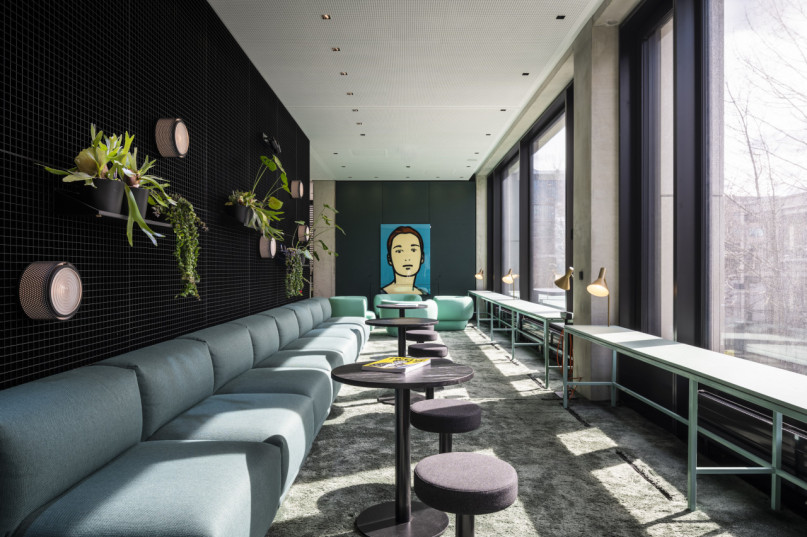 plush74 house of communication 9