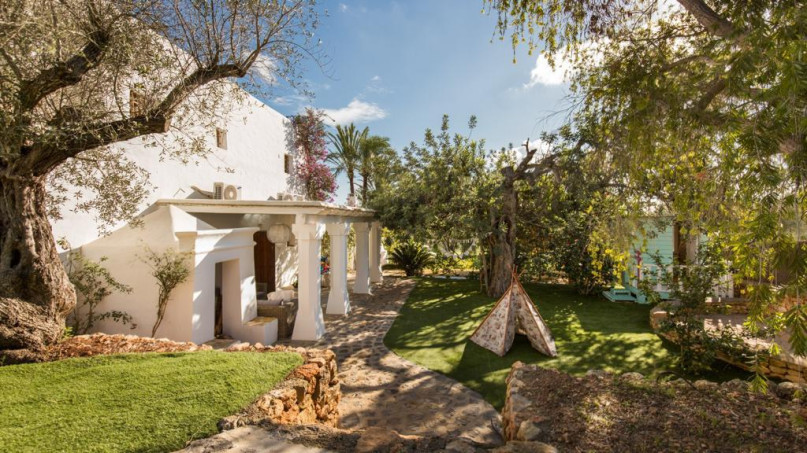 plush74 ibiza villa rustic location photo film00003