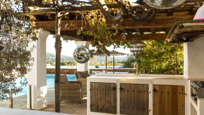 plush74 ibiza villa rustic location photo film00018