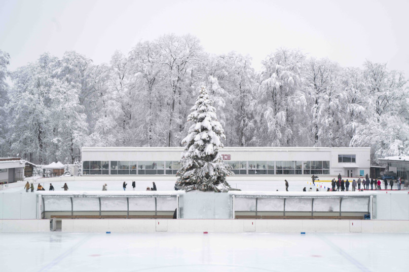 plush74 ice rink zurich 2