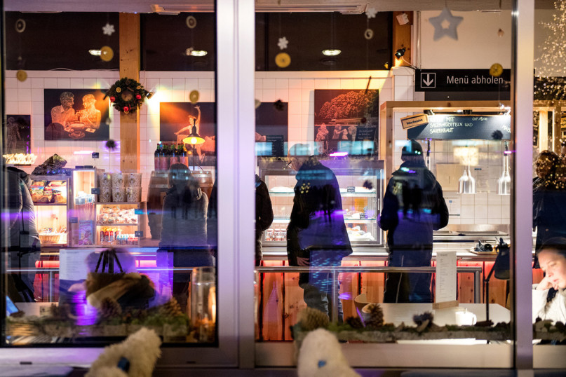 plush74 ice rink zurich 6