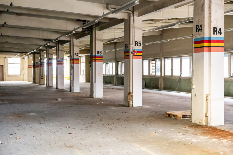 plush74 industrial charm west 23