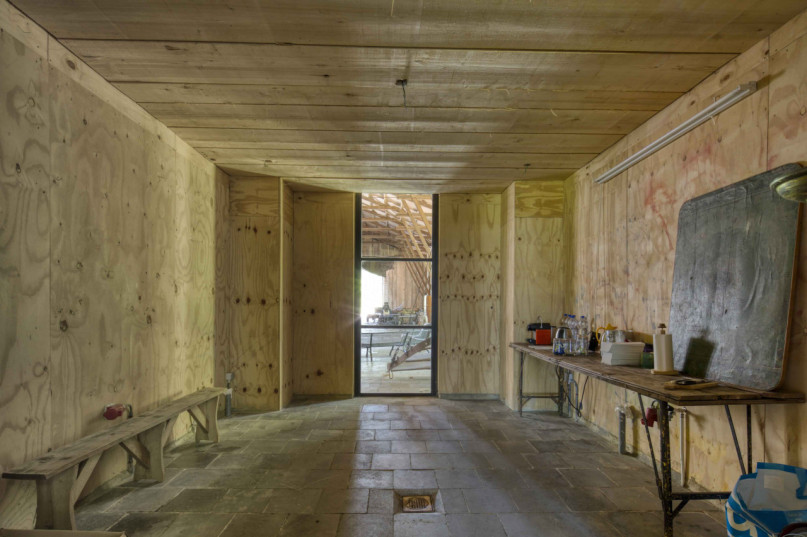 plush74 industrial counter shelter 2