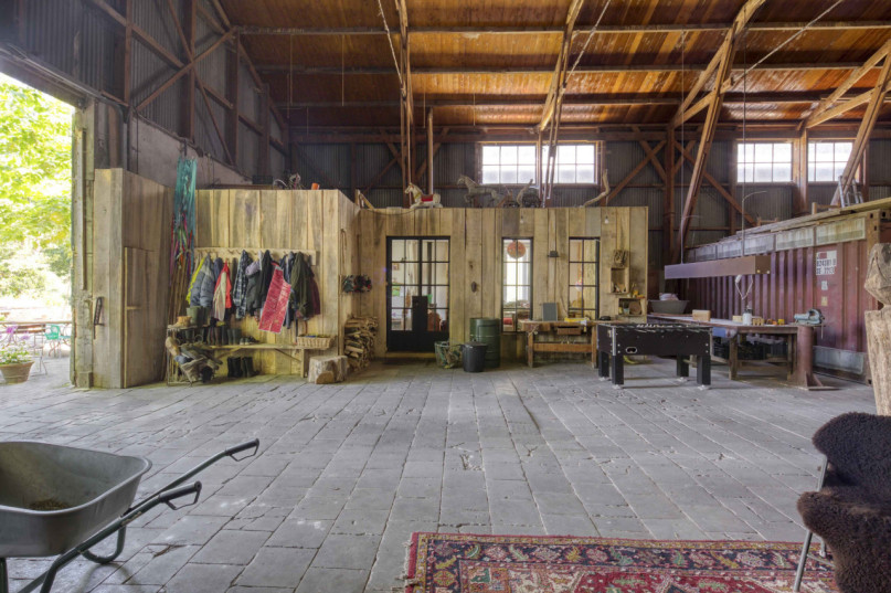 plush74 industrial counter shelter 42 (1)