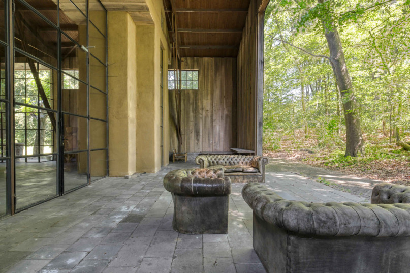 plush74 industrial counter shelter 55 (1)