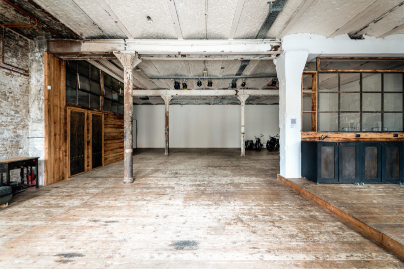 plush74 industrial photo studio berlin 1