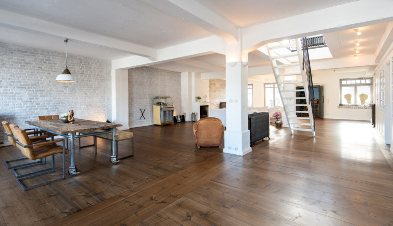 plush74 industrial rooftop loft dusseldorf 7