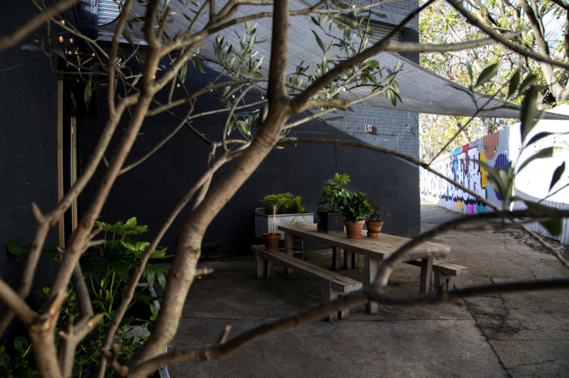 plush74 infinity cove bricl wall studio 17