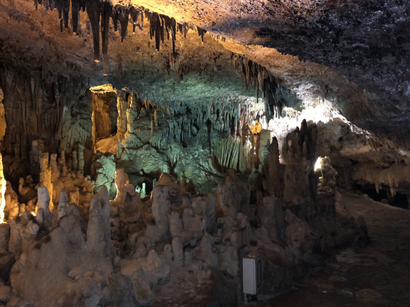 plush74 italy apulia location rent shoot film photo cave 11