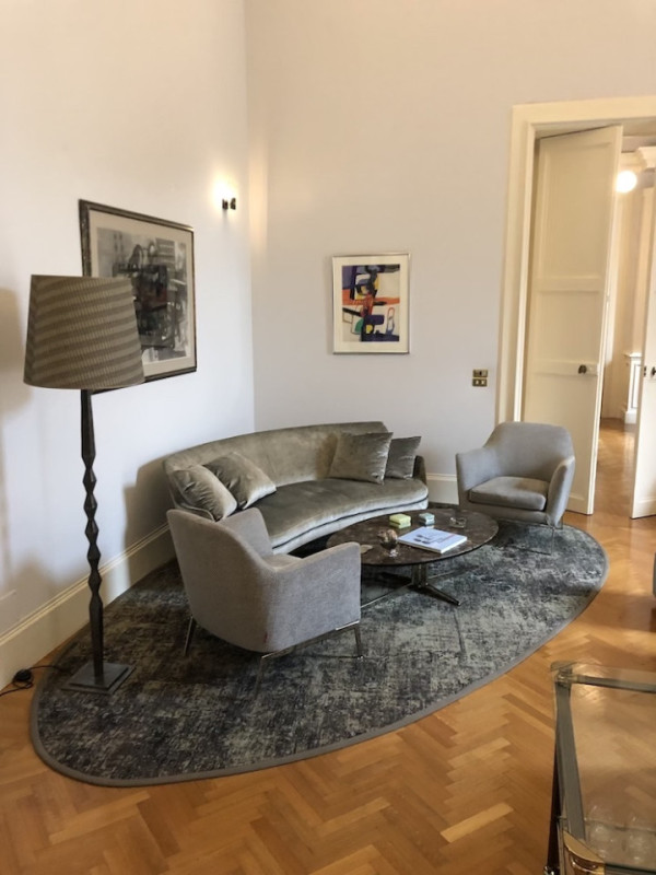 pluche74 italië apulië locatie huren film foto historisch palazzo 20