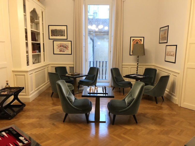 pluche74 italië apulië locatie huren film foto historisch palazzo 5