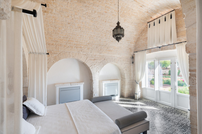 plush74 italy apulia location rent shoot film photo trullo pool 7