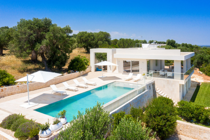 plush74 italy apulia location rent shoot film photo villa pool seaview 1