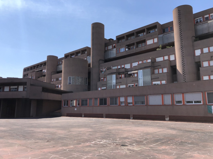 plush74 italy milano location rent shoot film photo housing brutalism concrete 13