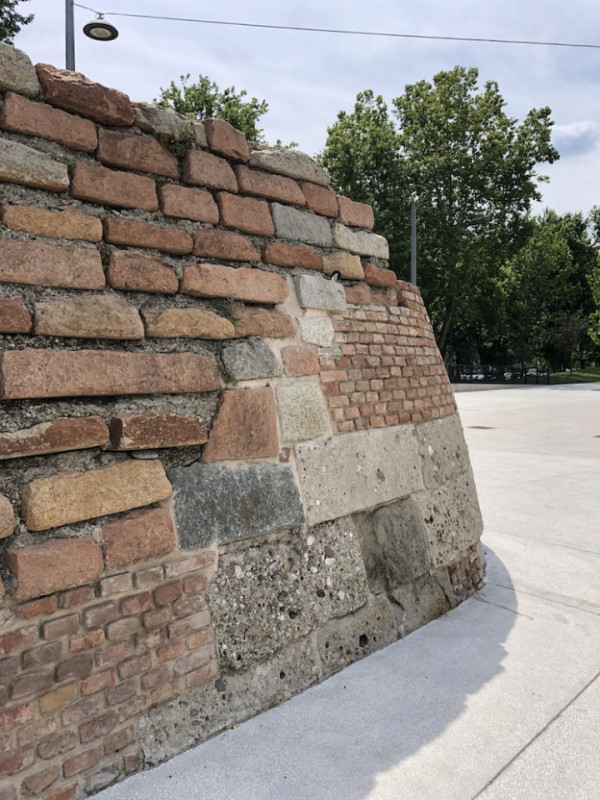 plush74 italy milano location rent shoot film photo streets housing modern architecture concrete 8