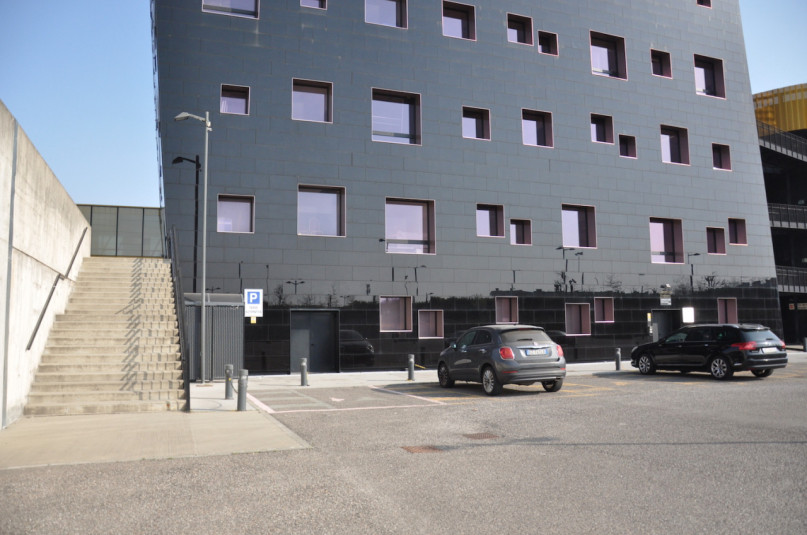 plush74 italy milano location rent shoot film photo streets parking modern architecture glass 3