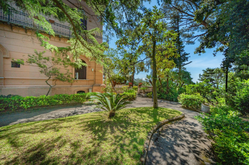 plush74 italy napoli location rent shoot film photo villa garden 23