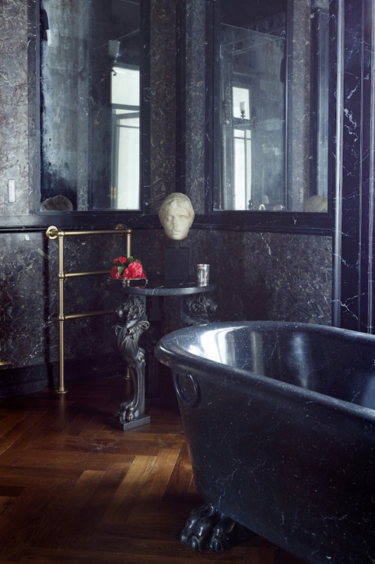 plush74 italy villa lake location rent wedding shoot film photo luxury glamour marble velvet 9