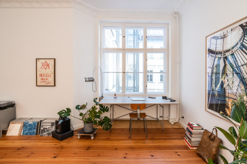 plush74 light flooded apartment 12