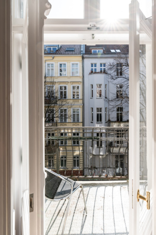 plush74 light flooded apartment 16