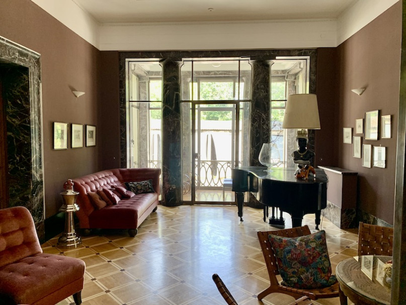 plush74 locaitons germany postdam photo film production modern villa francke00011