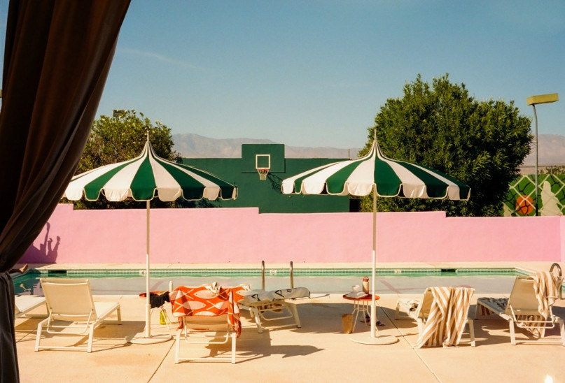 plush74 locaitons photo film production camper california usa tennis courts00028